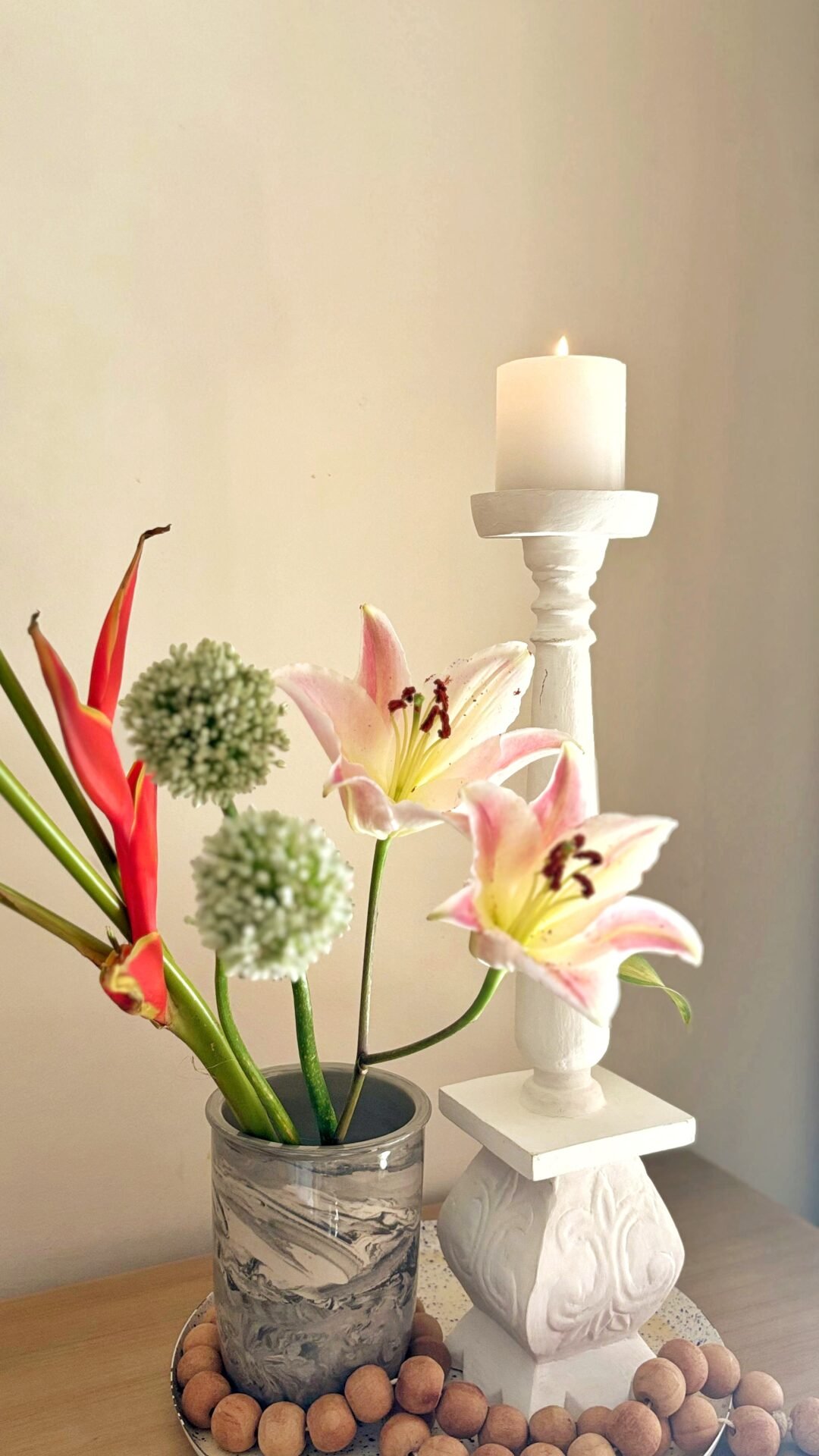 Pristine Candle Stand