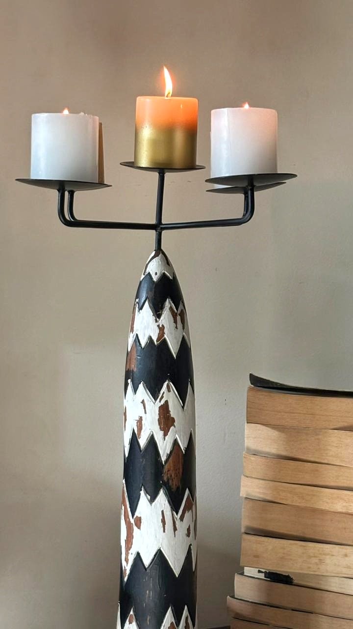 1001061640 The Five Flame Candelabra
